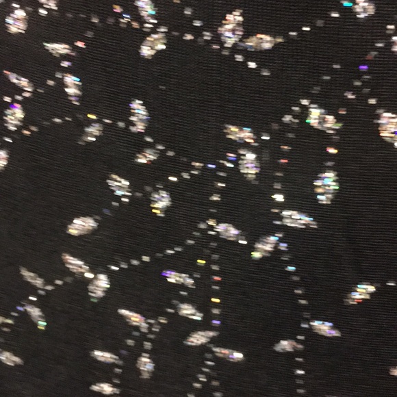 Top - Picture 4 of 4